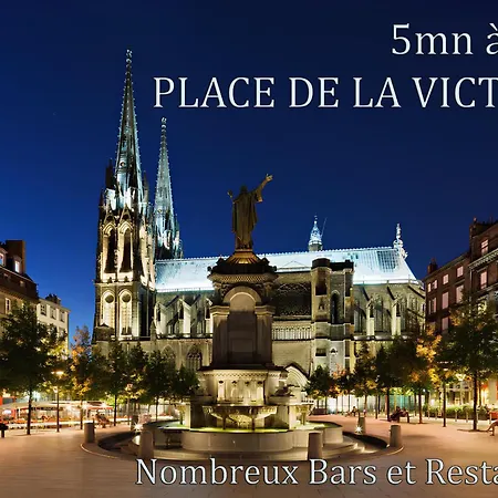 דירה Le Petit Loft De Saint Herem קלרמונט-פרנד